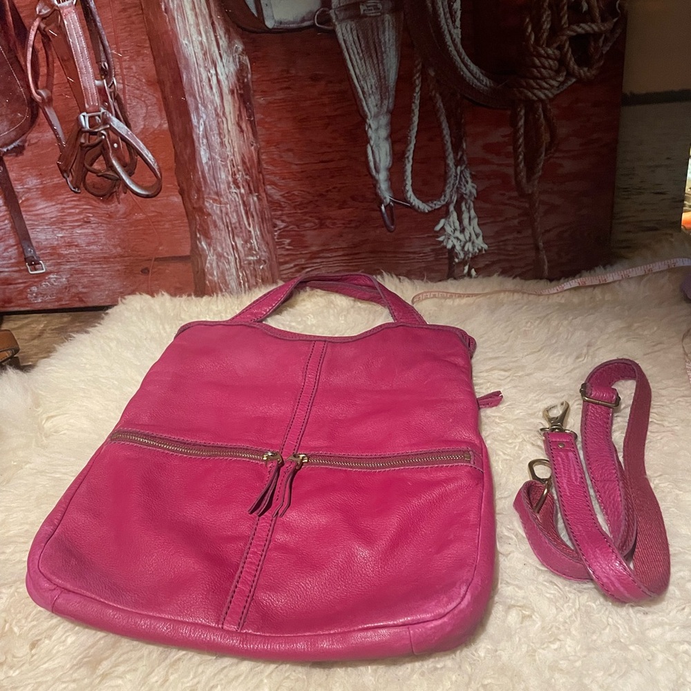 Fossil Explorer pink leather bag